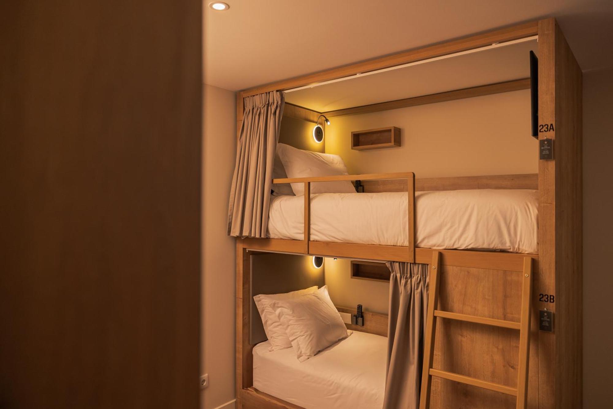 Monturi Hostel Ponta Delgada  Bagian luar foto