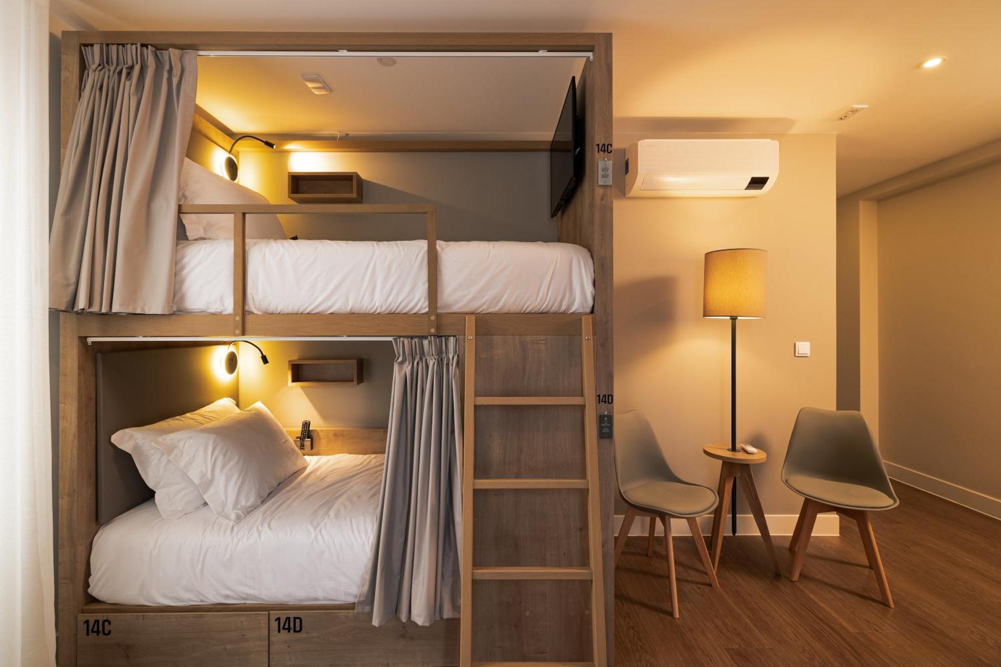 Monturi Hostel Ponta Delgada  Bagian luar foto